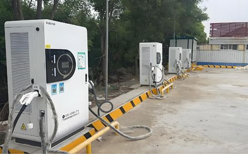 Berita perusahaan terbaru tentang DOOR Energy ¢ Solusi Pengisian Cerdas untuk Truk Berat dan EV
