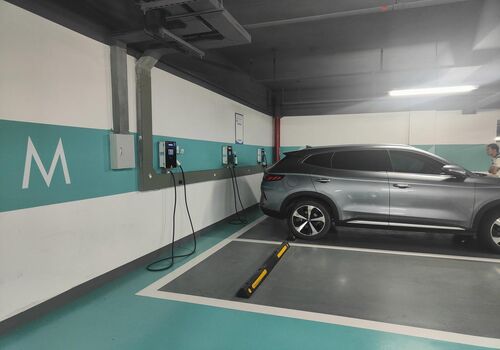 Blog perusahaan terbaru tentang Door Energy Penguasa Hongfa Real Estate untuk Membangun Komunitas Cerdas dan rendah karbon